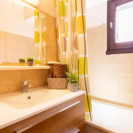 Apartament Cosy Pour 6 A Aure Avec Parking - Fr-1-296-386